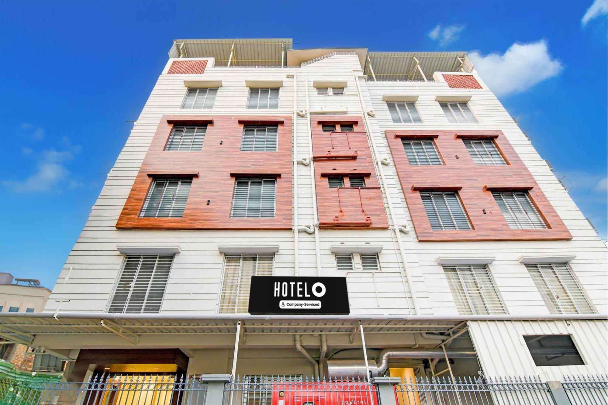 Super Townhouse Kaikhali Near Airport Καλκούτα Εξωτερικό φωτογραφία