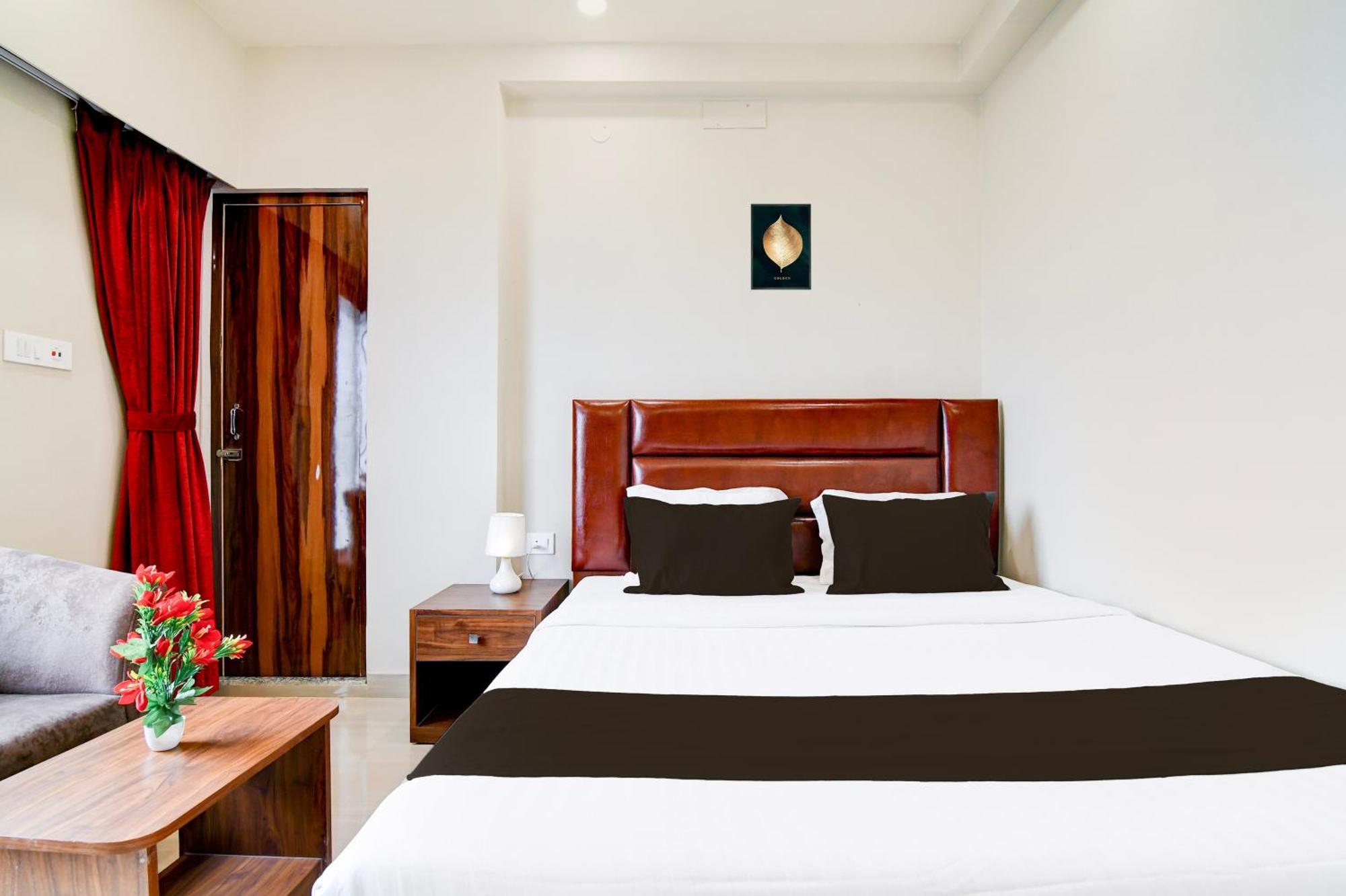 Super Townhouse Kaikhali Near Airport Καλκούτα Εξωτερικό φωτογραφία